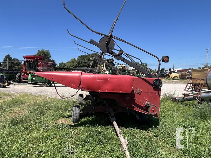 case-ih-1063-image-2