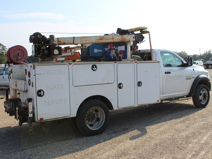 dodge-ram-5500-image-3