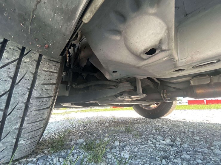 2012-ford-escape-xls-image-17