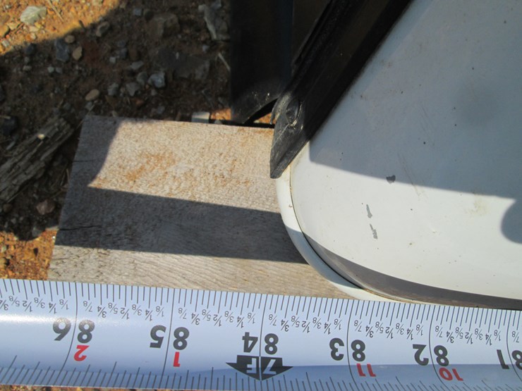 #92-•-#26839-•-75"x84"-camper-shell-image-6