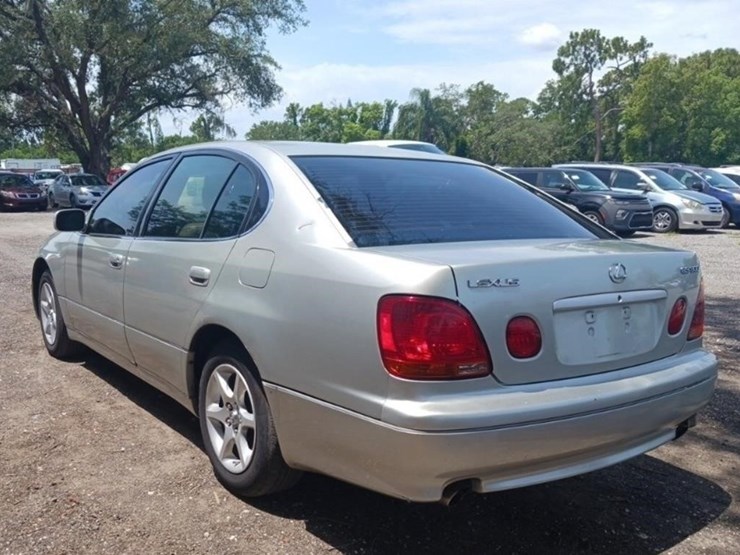 2001-lexus-gs-300-runs/moves-base-image-7