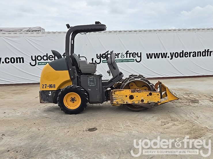 2012-volvo-sd25f-image-6