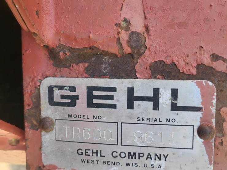 gehl-600-image-6