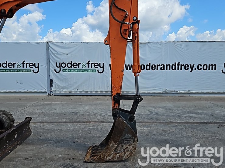 doosan-dx85r-3-image-16