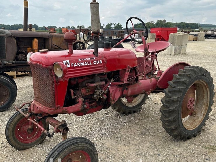 945---farmall-cub-(sn#-134679)-image-1