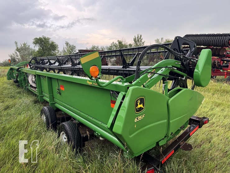2010-john-deere-635f-image-4