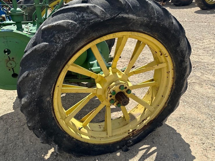 john-deere-a-image-7