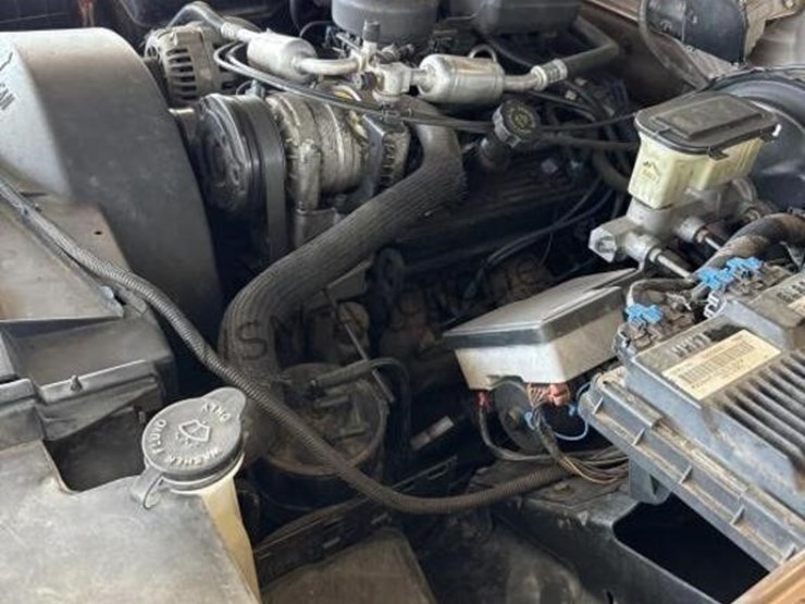 1997-chevrolet-2500-image-14