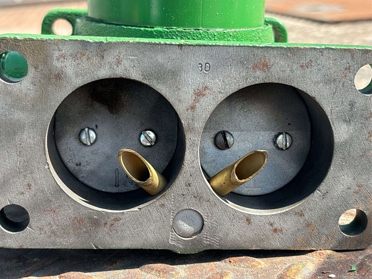 john-deere-720/730-carburetor-image-14