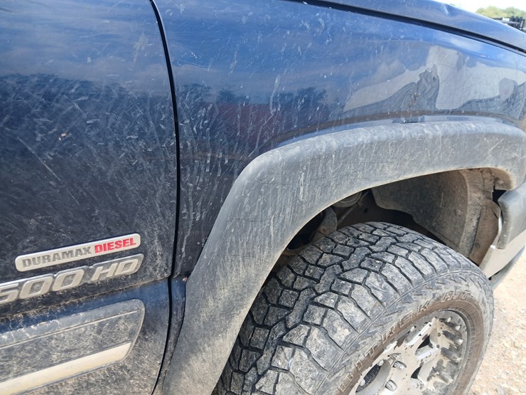 2005-chevrolet-silverado-image-108