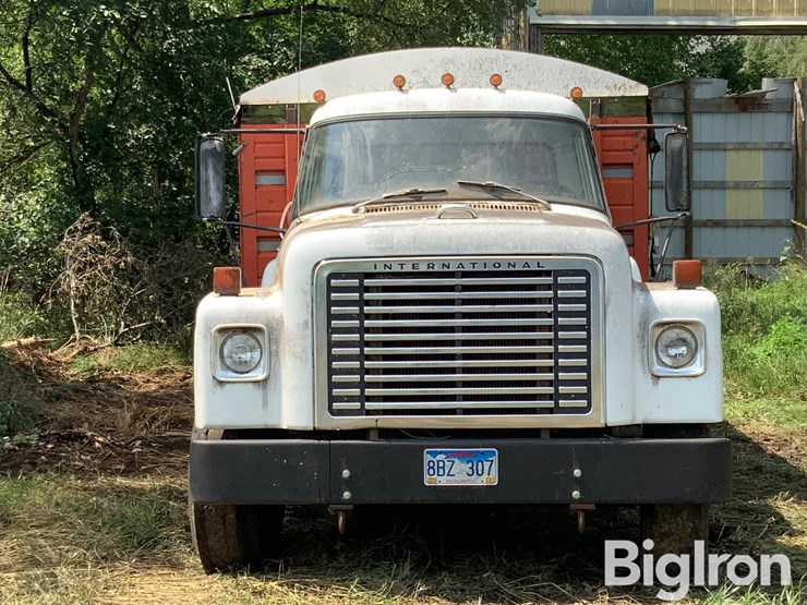 1977-international-loadstar-image-2