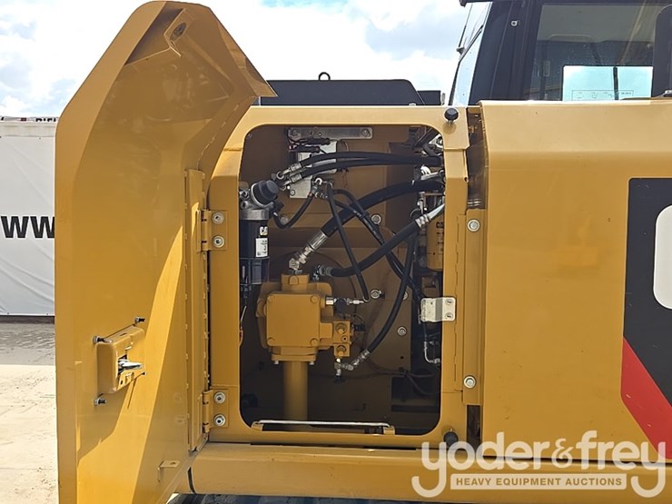 2019-caterpillar-313fl-image-38