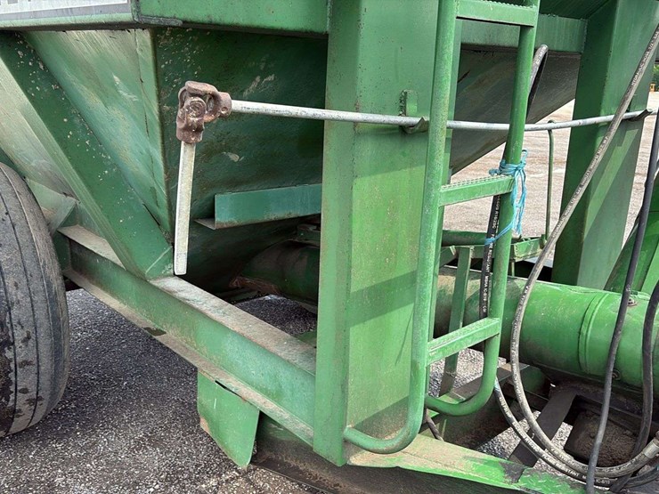 john-deere-1210-image-13