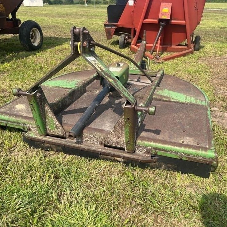 JOHN DEERE 709