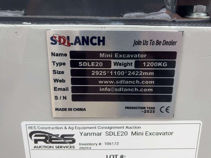 sdlanch-sdle20-mini-excavator-image-14