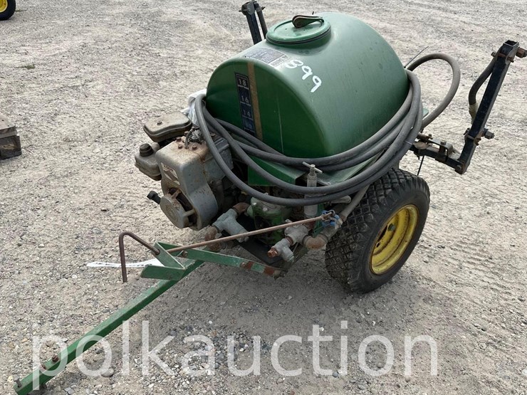 899---john-deere-5b-l&g-sprayer-image-1