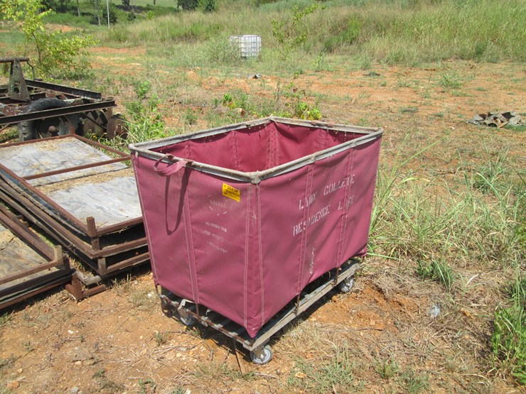 #91-•-#26836-•-laundry-cart-image-1