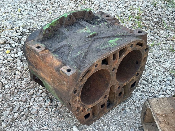john-deere-model-g-block-image-8