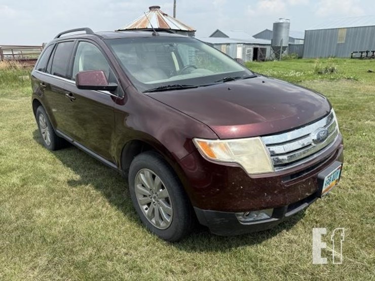 2010-ford-edge-image-1