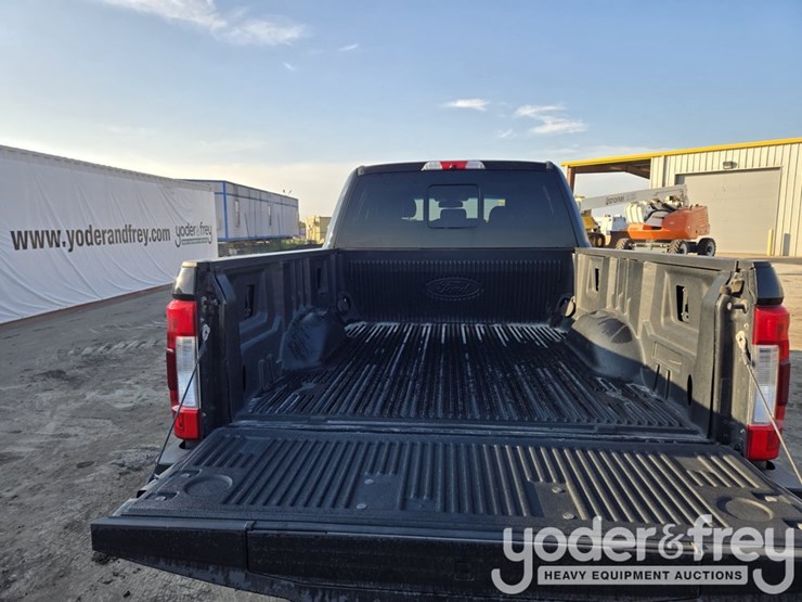 2017-ford-f250-xl-image-31
