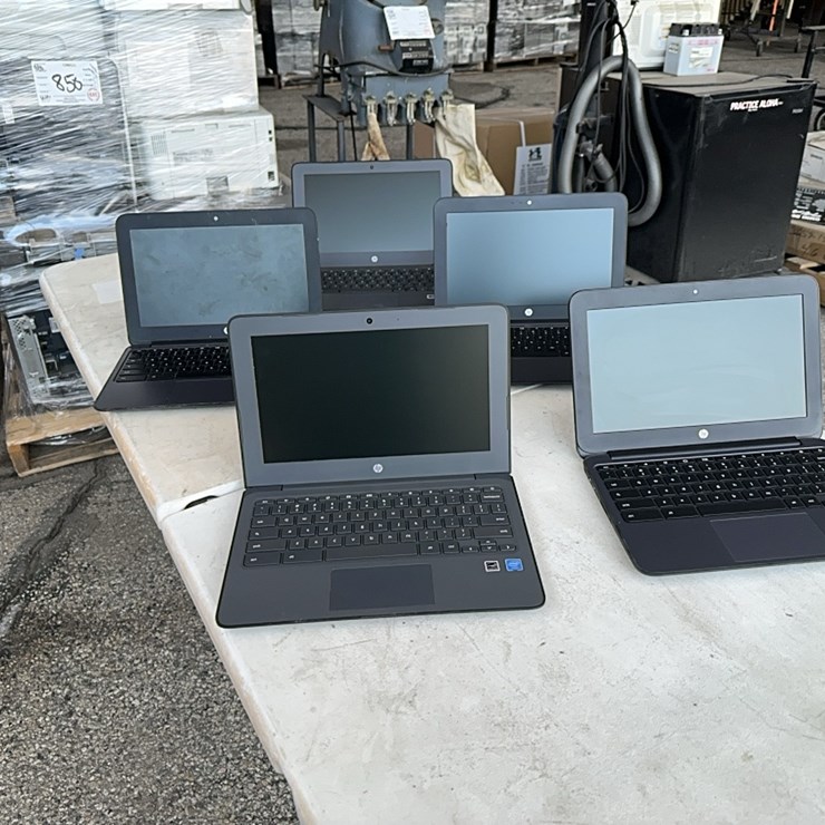 LOT#--HP CHROME BOOKS