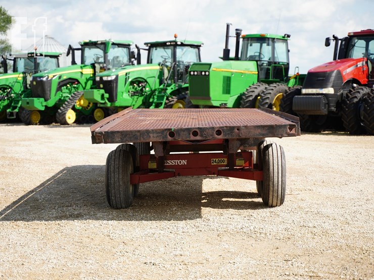 hesston-2-12-image-6