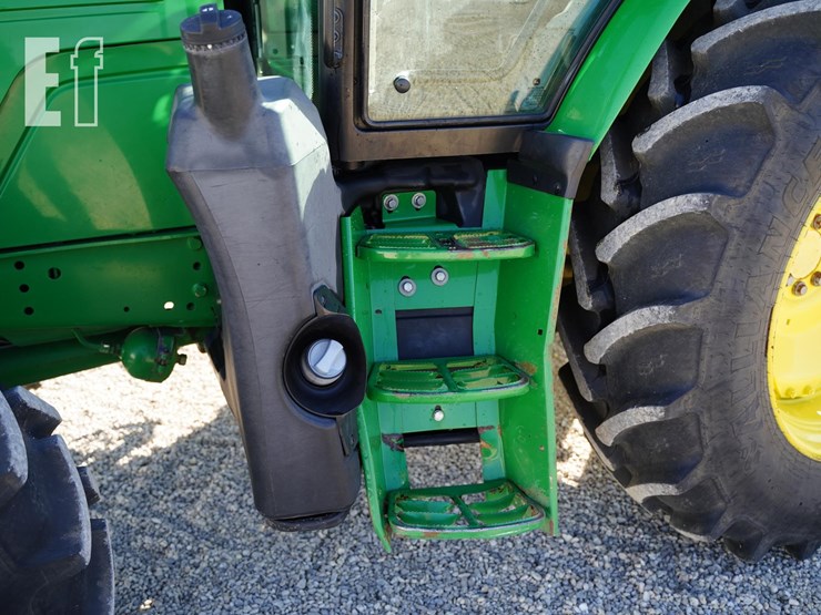 2018-john-deere-6120r-image-9