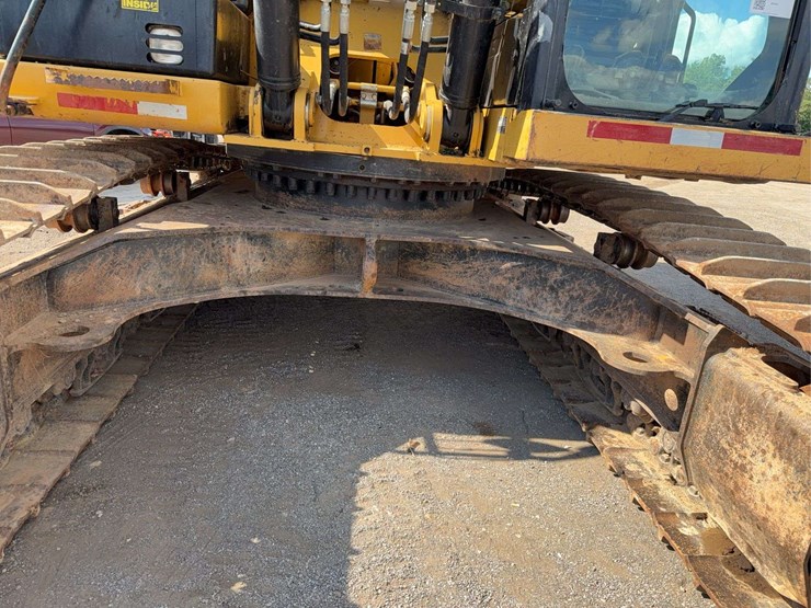 2013-caterpillar-329el-image-28
