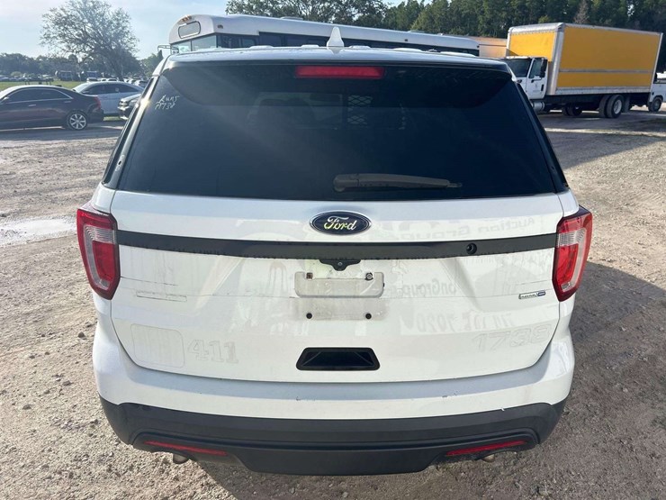 2017-ford-explorer-image-20