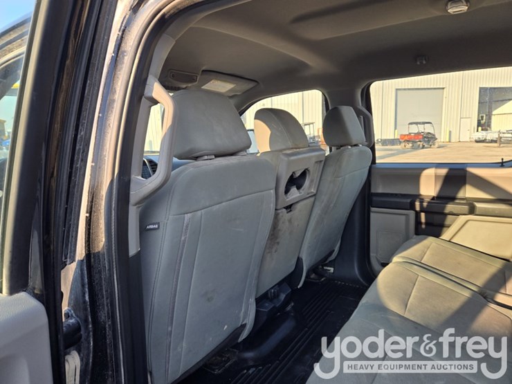 2022-ford-f350-xl-image-37