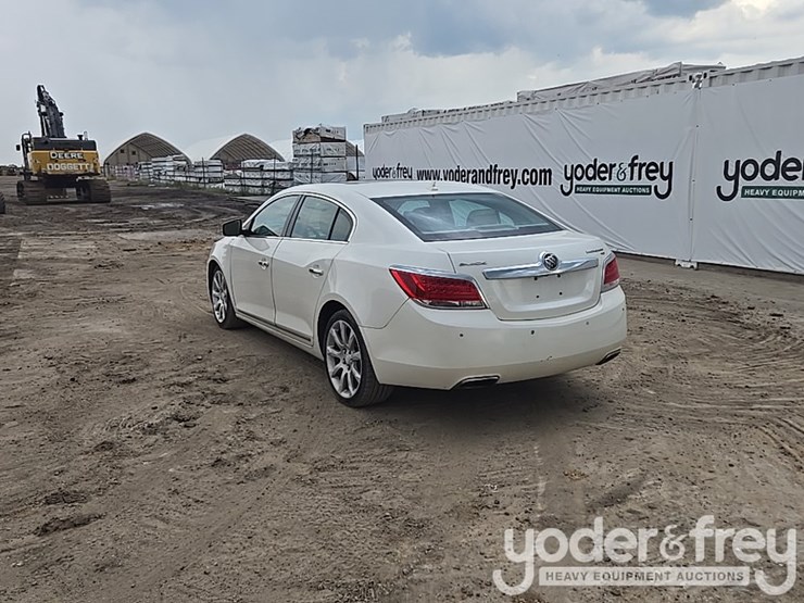 2010-buick-lacrosse-cxs-image-53