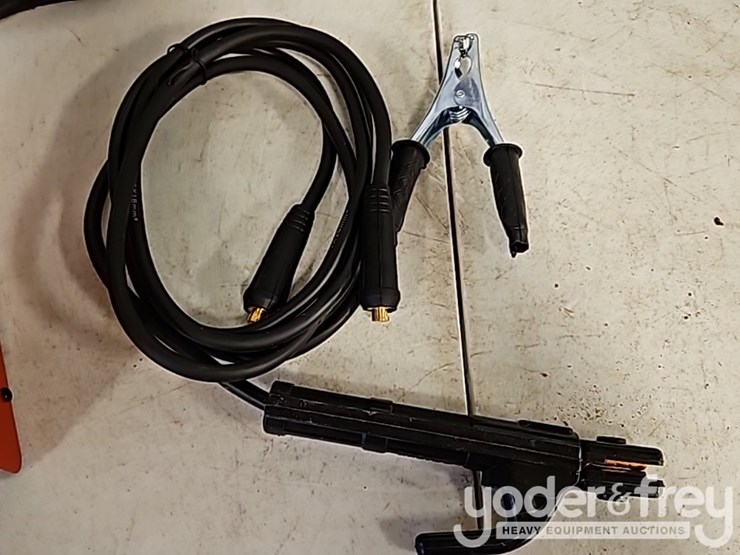 unused-yesright-arc-200s-intelligent-welding-machine,-100v-50/60hz,-inverter-welding-20a/20.8v-200a/28v,-4"-vice-image-6