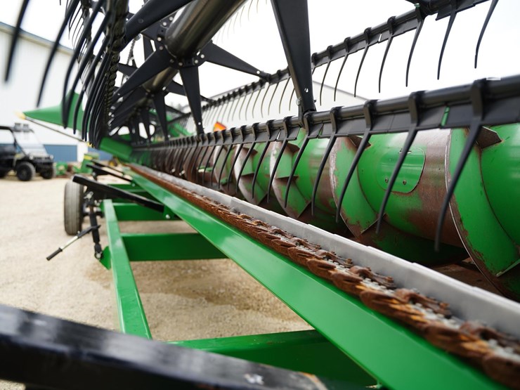 2003-john-deere-630f-image-12