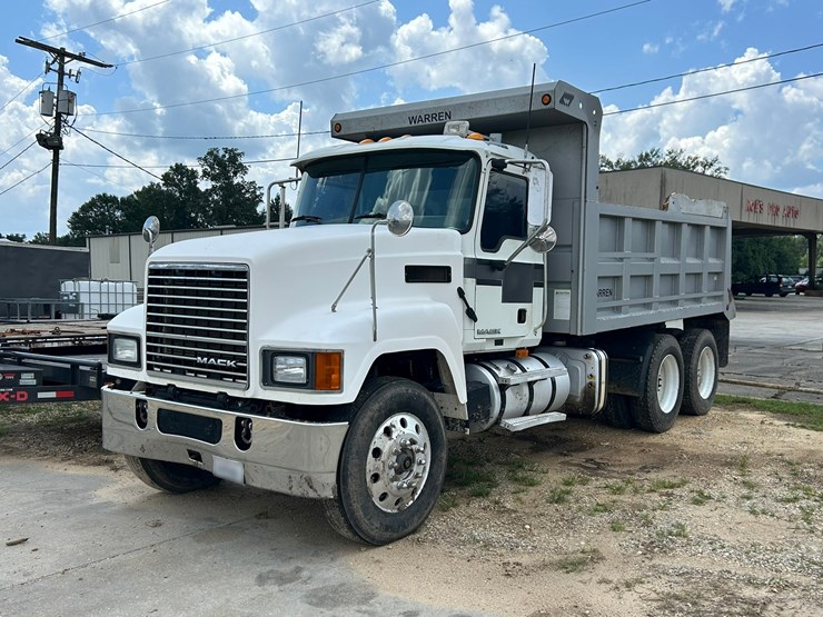 2008-mack-pinnacle-chu613-image-3