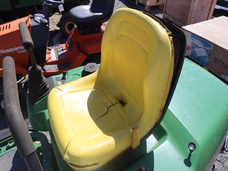 john-deere-f680-image-18