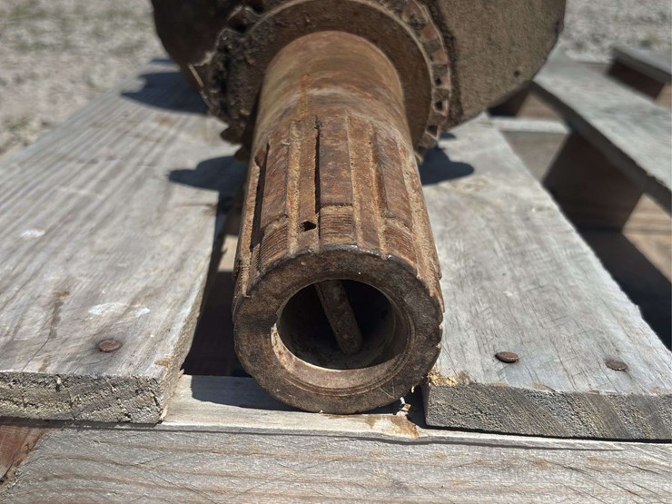 john-deere-model-a-crankshaft-image-15