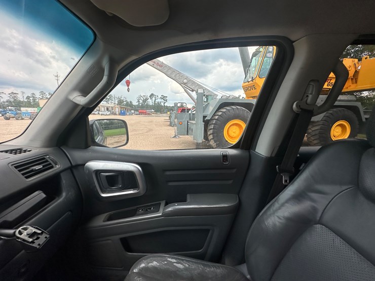 2008-honda-ridgeline-image-50