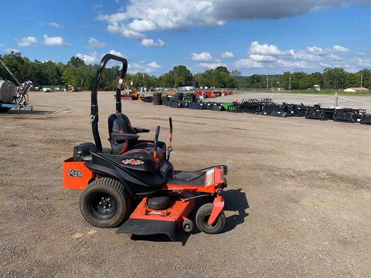 bad-boy-maverick-zero-turn-mower-image-3