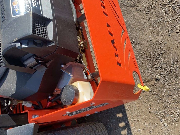 bad-boy-maverick-zero-turn-mower-image-20