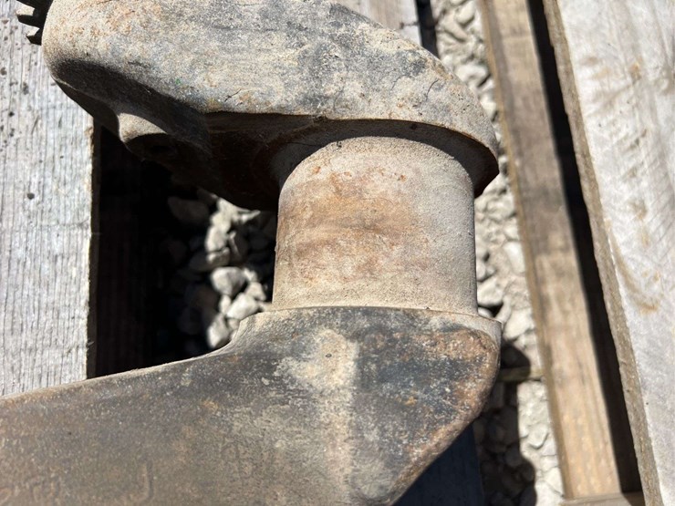 john-deere-model-a-crankshaft-image-9