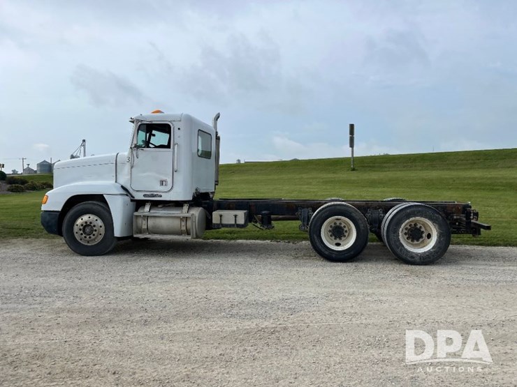 1993-freightliner-truck-(jn2646,-unit-42339)-image-20