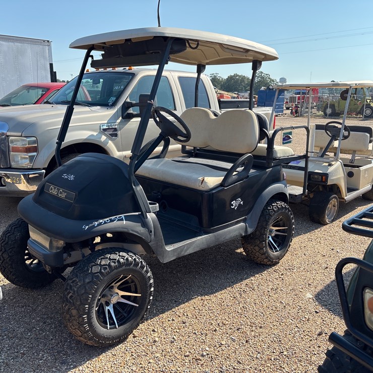 #23039 • CLUB CAR GOLF CART, 48 VOLTS, WHITE | PARTS OR REPAIR