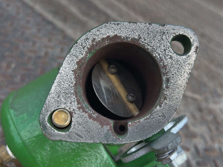 marvel-schebler-dltx-10-carburetor-image-12
