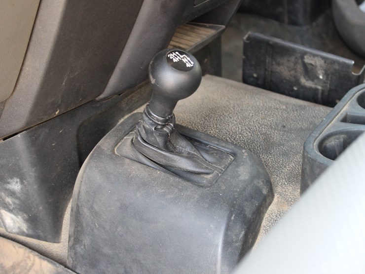 2019-ford-f350-xl-image-5