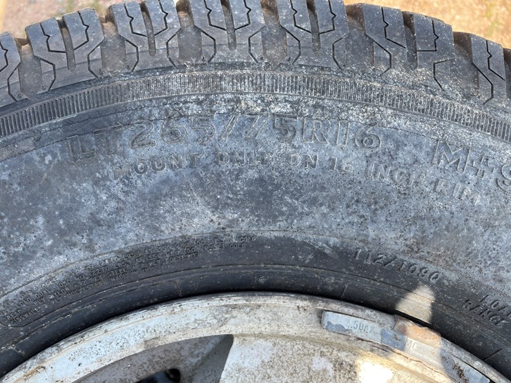 #4754-•-set-of-(2)-tires-on-rims-image-7