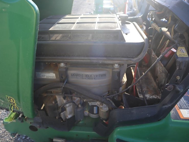 john-deere-345-image-21
