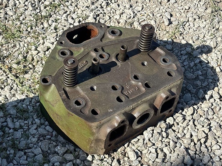 john-deere-model-g-head-image-7