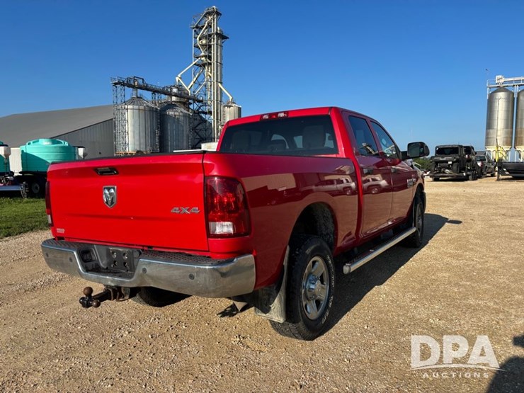 2014-dodge-ram-2500-image-9