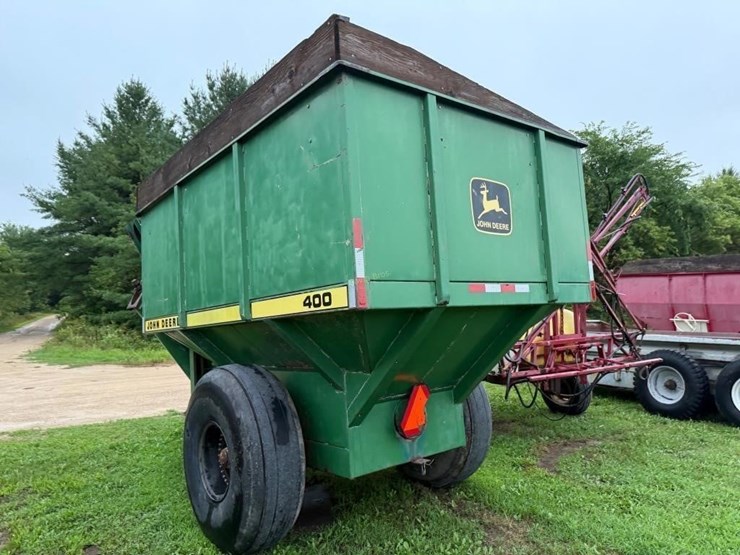 john-deere-400-image-7