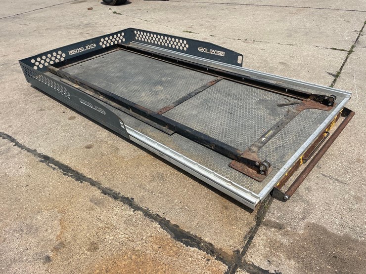 pickup-bed-slide-for-8ft-pickup-box-image-1